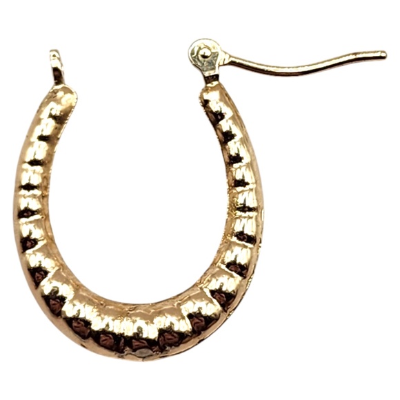 14 Karat Yellow Gold Shrimp Oval Hoop Earrings #20486 - Picture 5 of 7